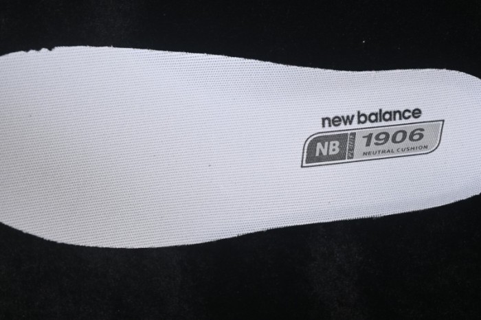 New Balance 1906 Retro Dad Style Casual Running Shoes - U19064W2