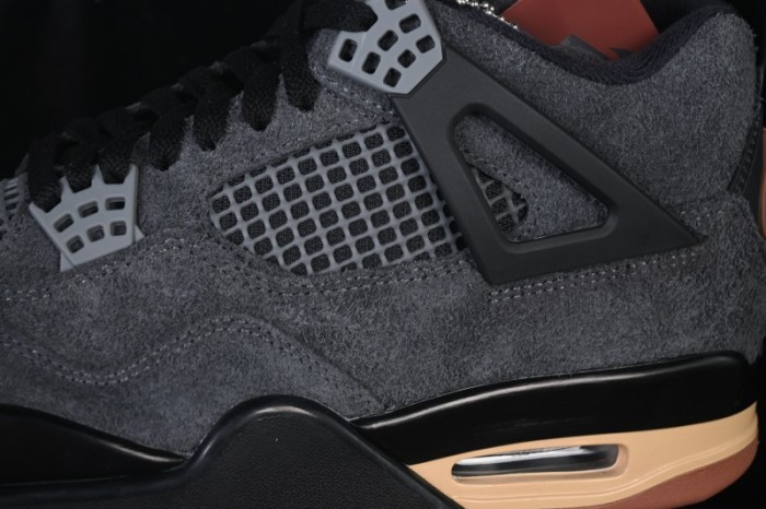 Air Jordan 4 Retro London City Edition Basketball Shoes - IV6048-001