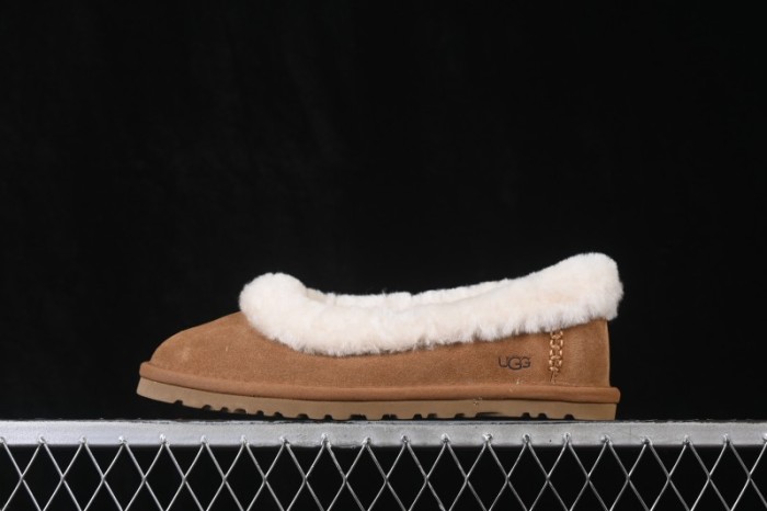 UGG Zora Lightweight Comfortable Casual Shoes - 1178111 CHE