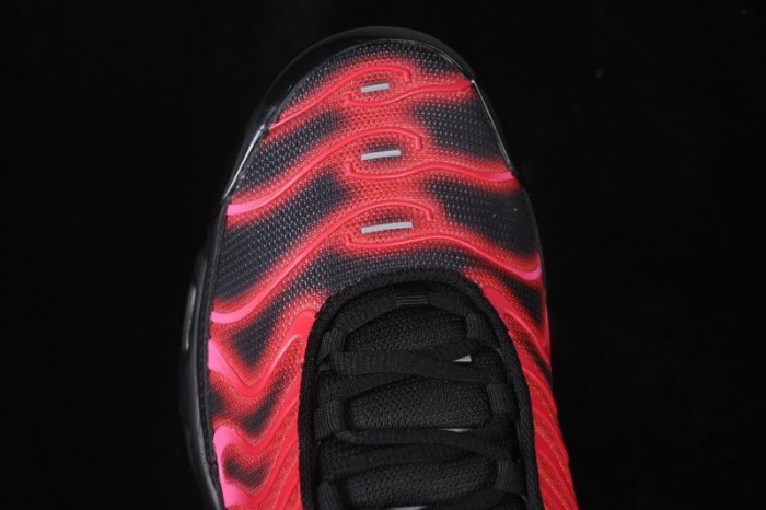 Nike Air Max Plus TN Supreme Retro Running Shoes with Air Cushion - DA1472-600