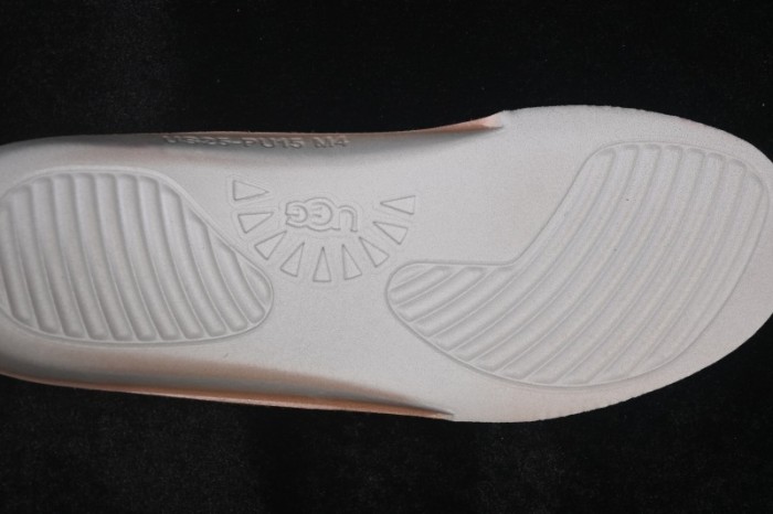 UGG Minimel Low Profile Sneaker Leather Sheepskin Lining Comfortable Casual Shoes - 1175301 DNSS