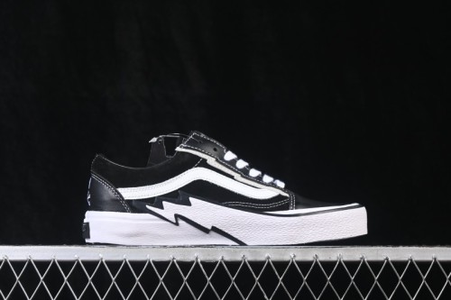 Vans Old Skool Low Top Casual Skate Shoes - VN0007PRBLK