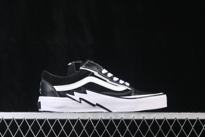 Vans Old Skool Low Top Casual Skate Shoes - VN0007PRBLK