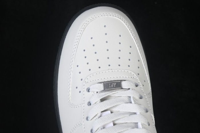 Nike Air Force 1'07 Low Casual Skateboarding Shoes - FJ4146-005