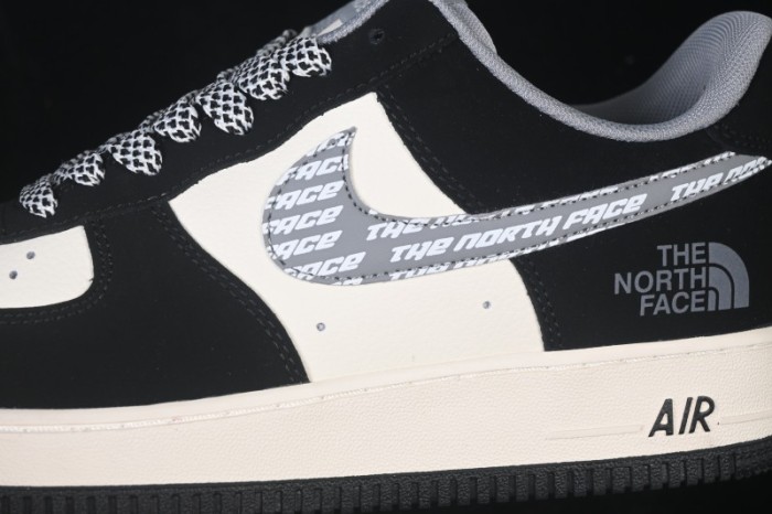 Nike Air Force 1'07 Low Casual Skate Shoes - DQ9688-108