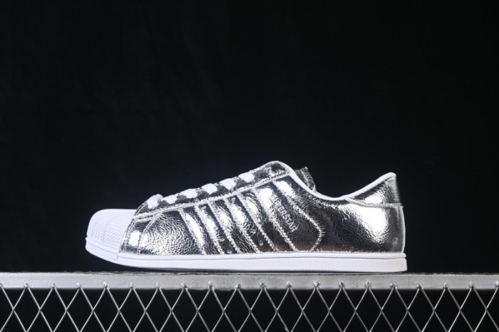 Adidas Originals Superstar Lo Casual Lifestyle Shoes with Shell Toe - HP3760
