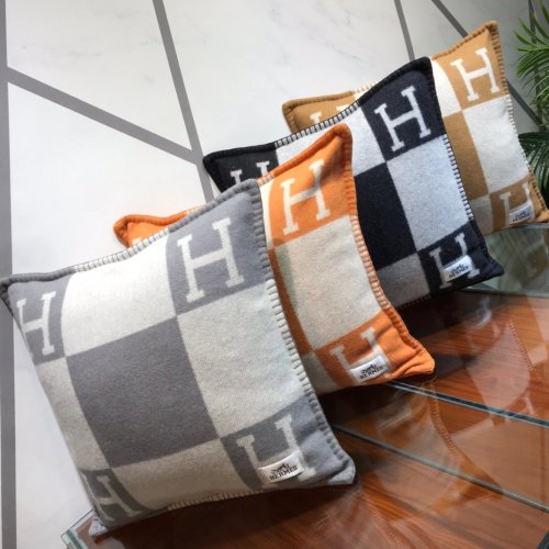 wool pillow case ,no pillow , size 45x45cm, SF55