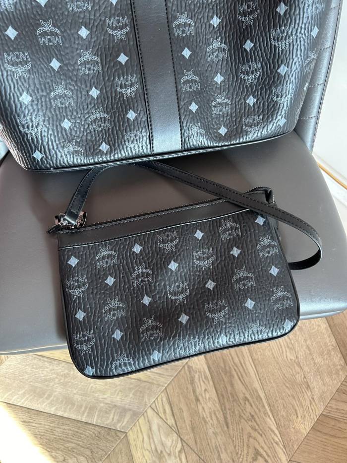 Split leather bag ,3A , size 33cm ,no box,  B68-6151