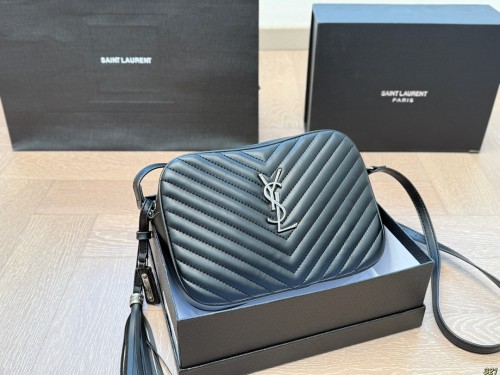 Split leather bag ,3A , size 24x16cm,no box,  B68-92-97