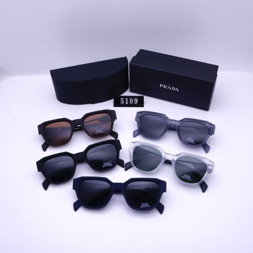Blue light blocking sunglasses with the box and case ,G25-1358-1362