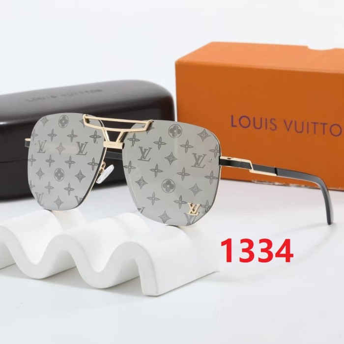Blue light blocking sunglasses with the box and case ,G25-1330-1336