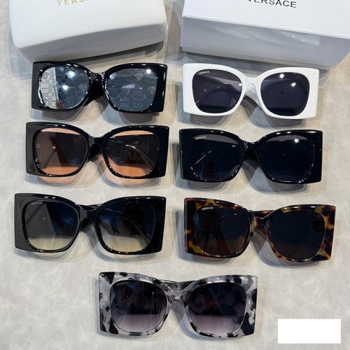 Blue light blocking sunglasses with the box and case ,G25-1470-1476