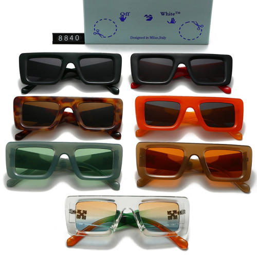 Blue light blocking sunglasses with the box and case ,G25-1662-1668