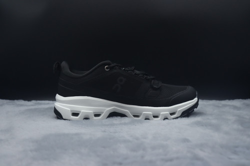 New all-weather lightweight comfortable cushioned casual sports shoes Hiking shoes for women men,with box,size 36-45,SS60-439