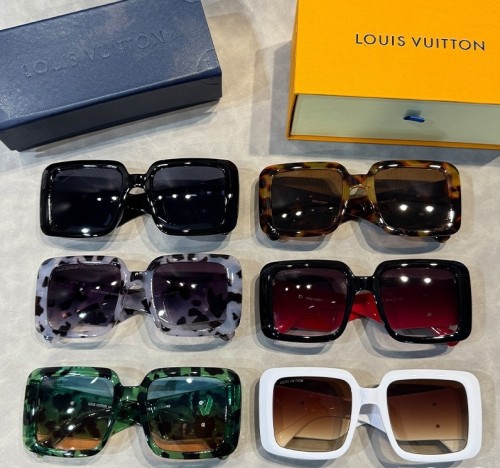 Blue light blocking sunglasses with the box and case ,G25-1775-1780