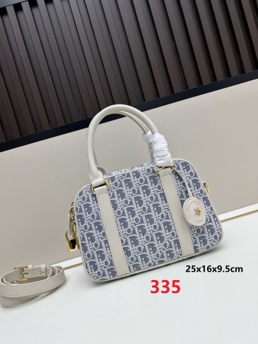 Canvas leather bag ,5A ,size 25x16x9.5cm,no box,  B110-335
