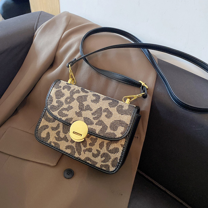 bag 8352