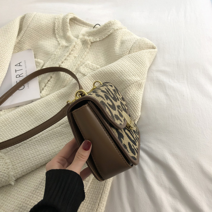 bag 8352