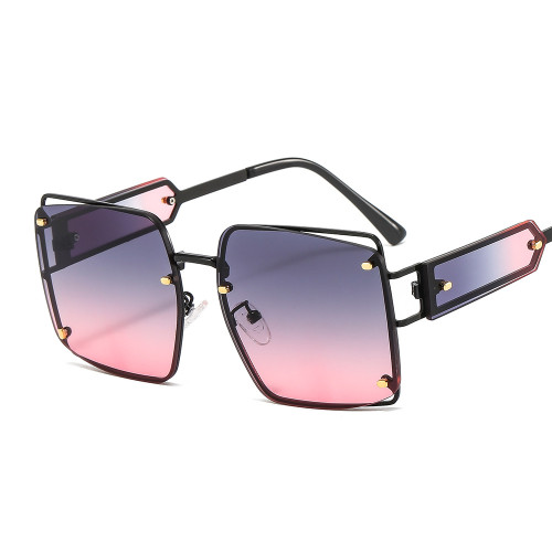 W M553