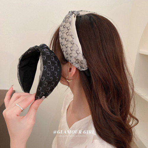 H HH2527
