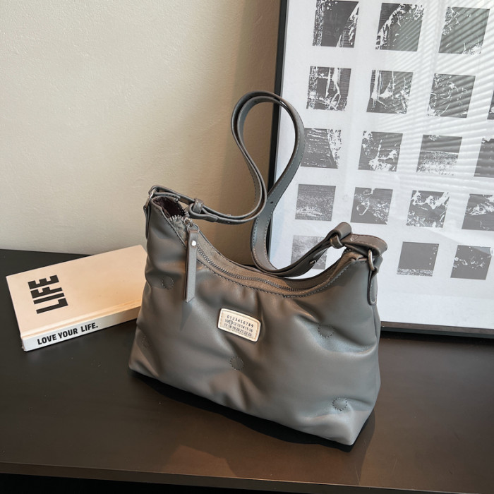 bag 8183