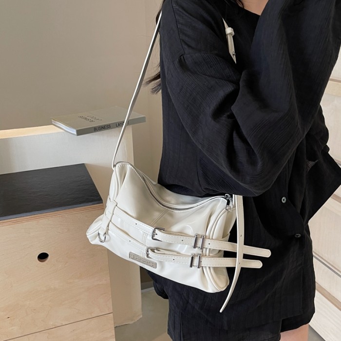 bag 02002