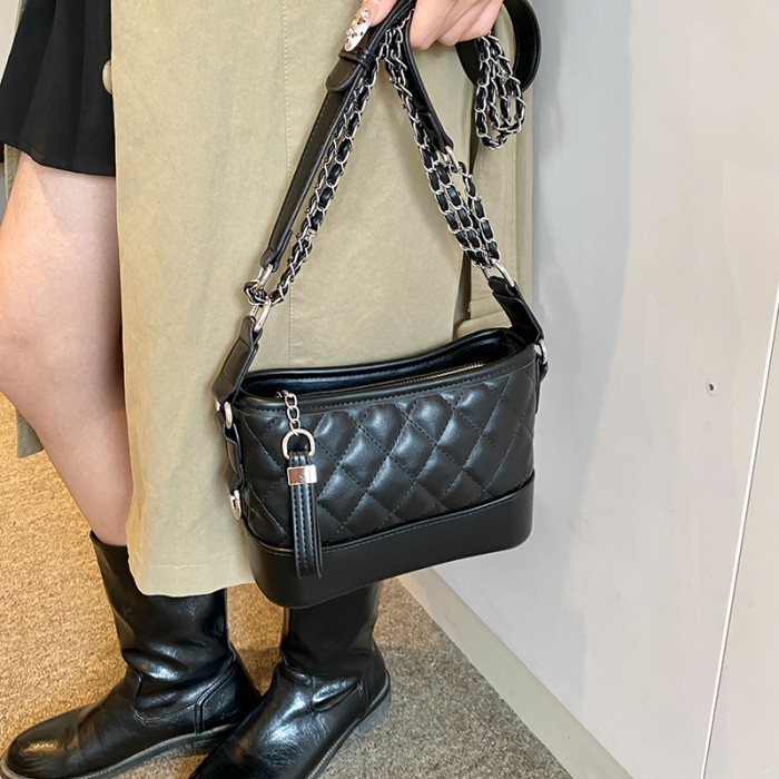bag 8748