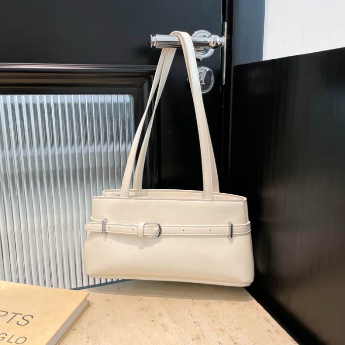 bag 3703