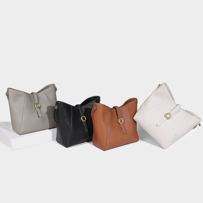 BAG A8607