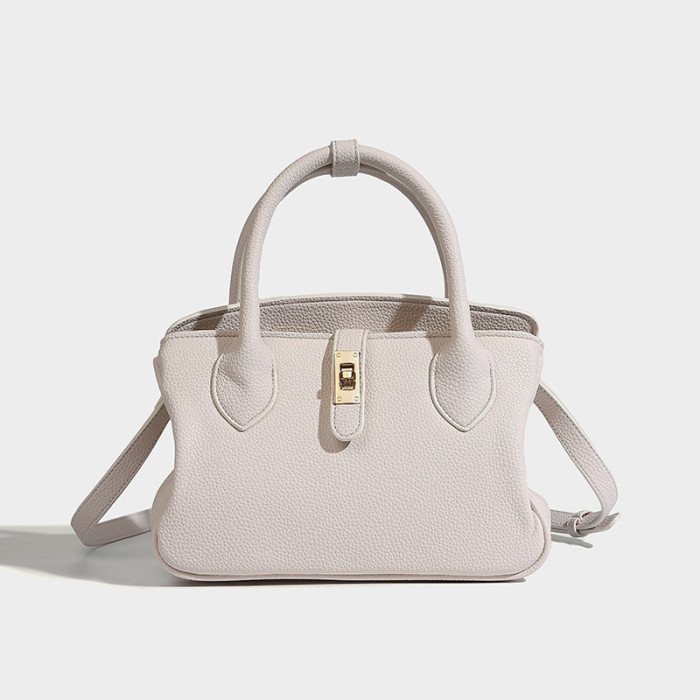 BAG A8390