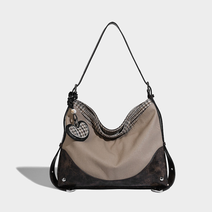 BAG A8557