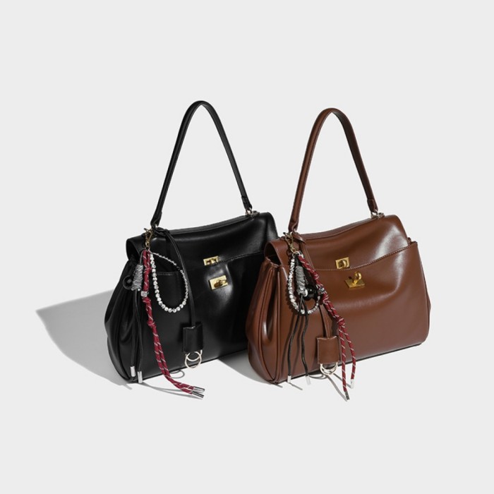 BAG A8299
