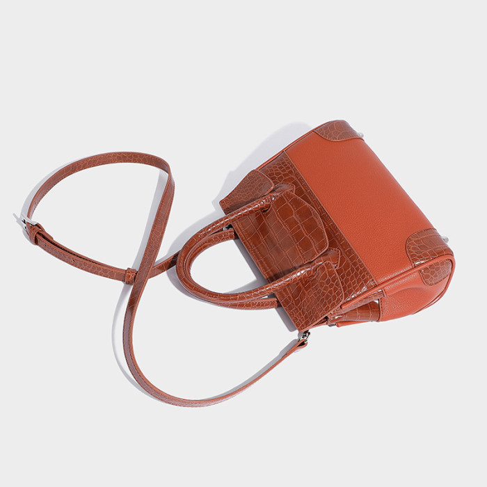 BAG A8551