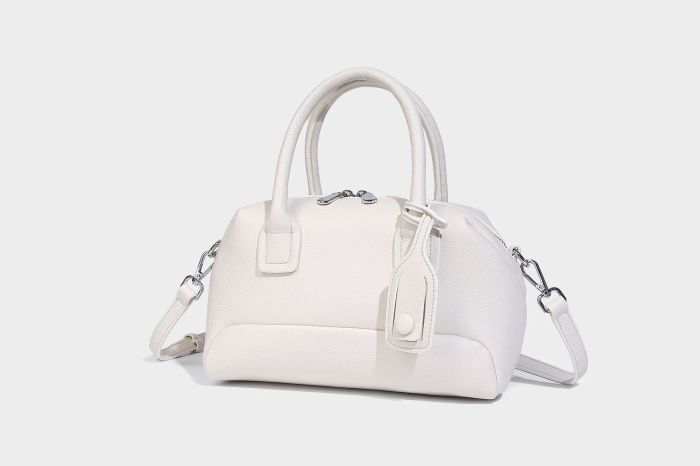 BAG A8606