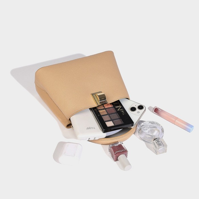 BAG A8618