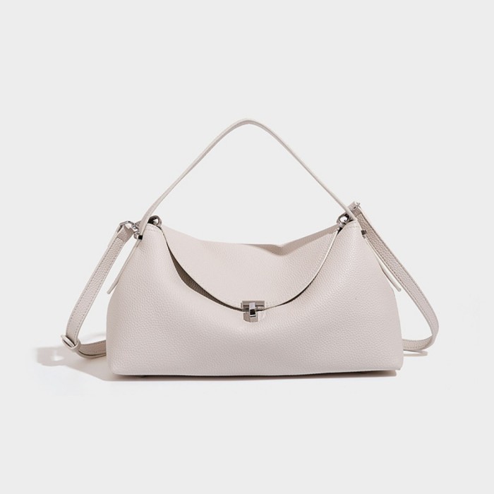 BAG A8675