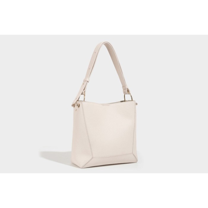 BAG A8680