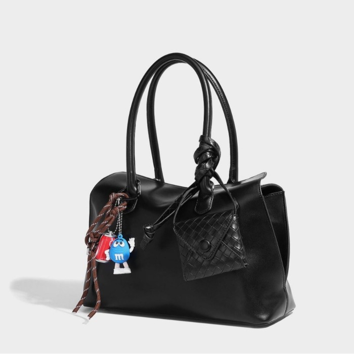 BAG A8272