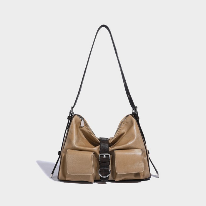 BAG A8558