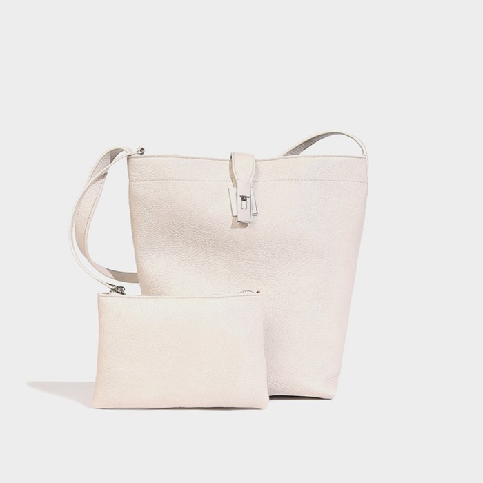 BAG A8613