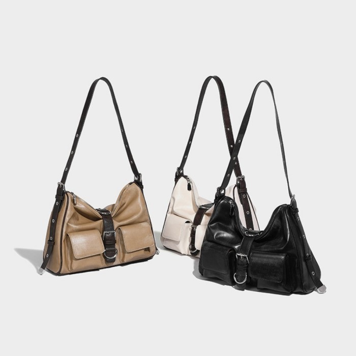BAG A8558
