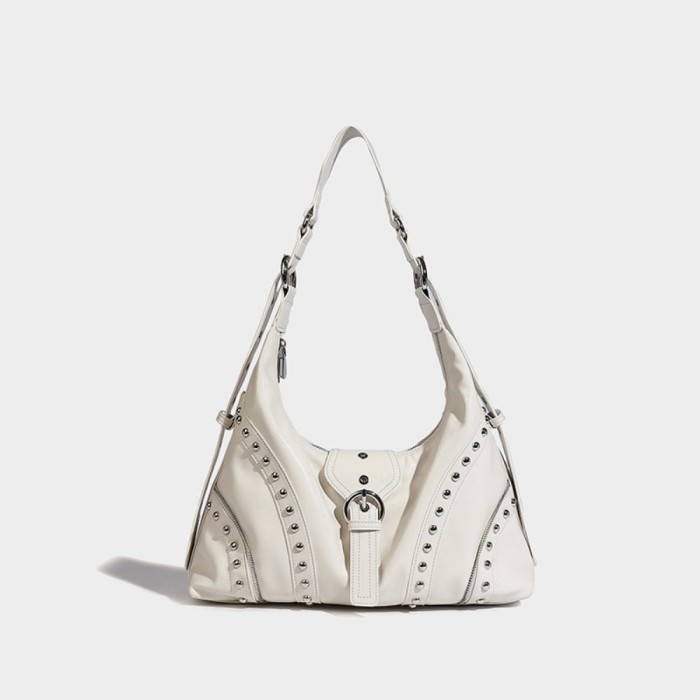 BAG A8133