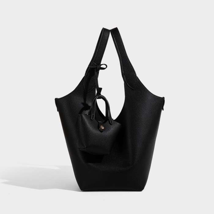 BAG A8635