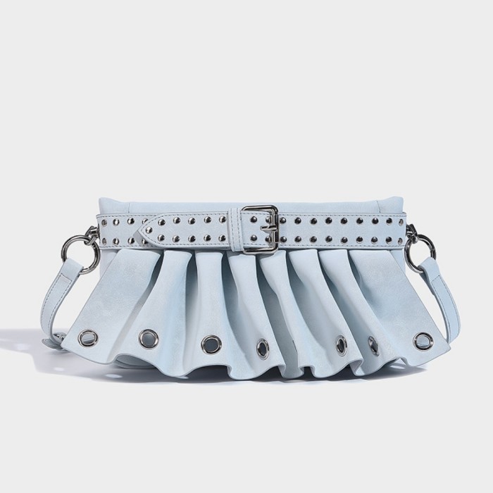 BAG A8597