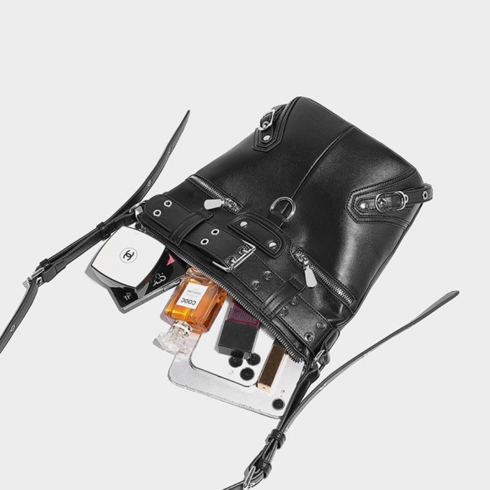 BAG A7996