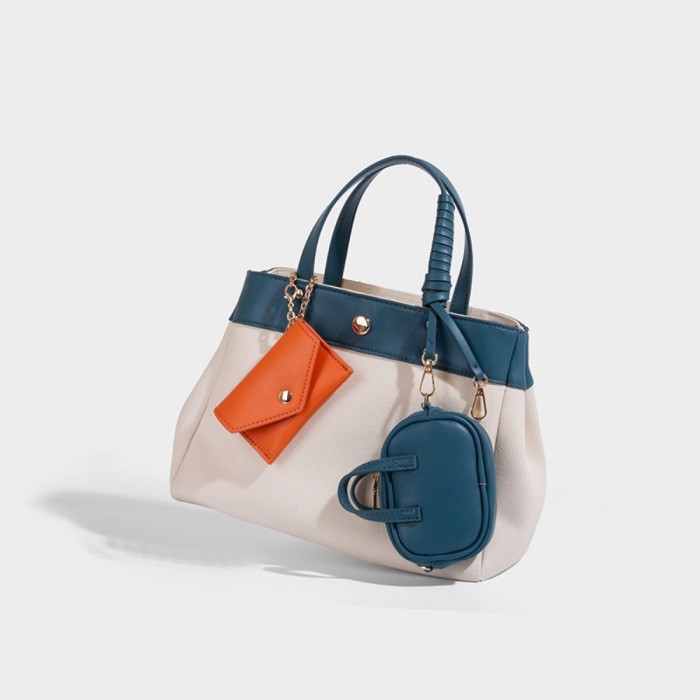 BAG A8636