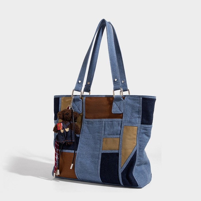 BAG A8696