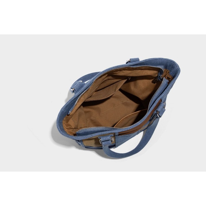 BAG A8696