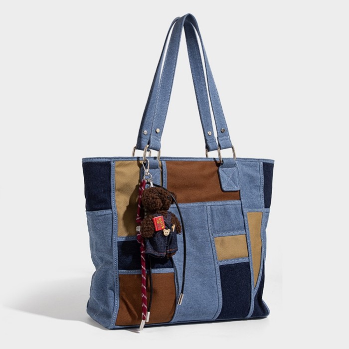 BAG A8696