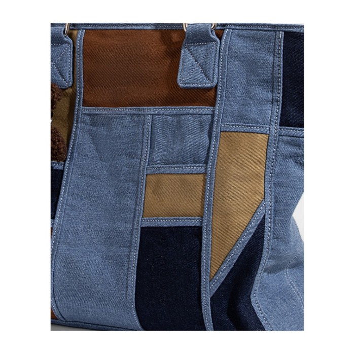 BAG A8696